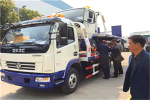 永兴汽车道路救援拖车价格